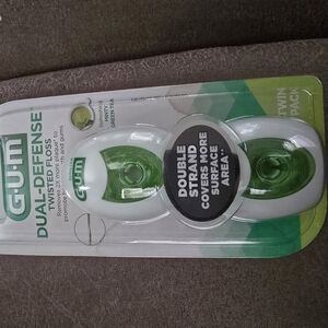 Dual-Defense Twisted Floss - Green and White